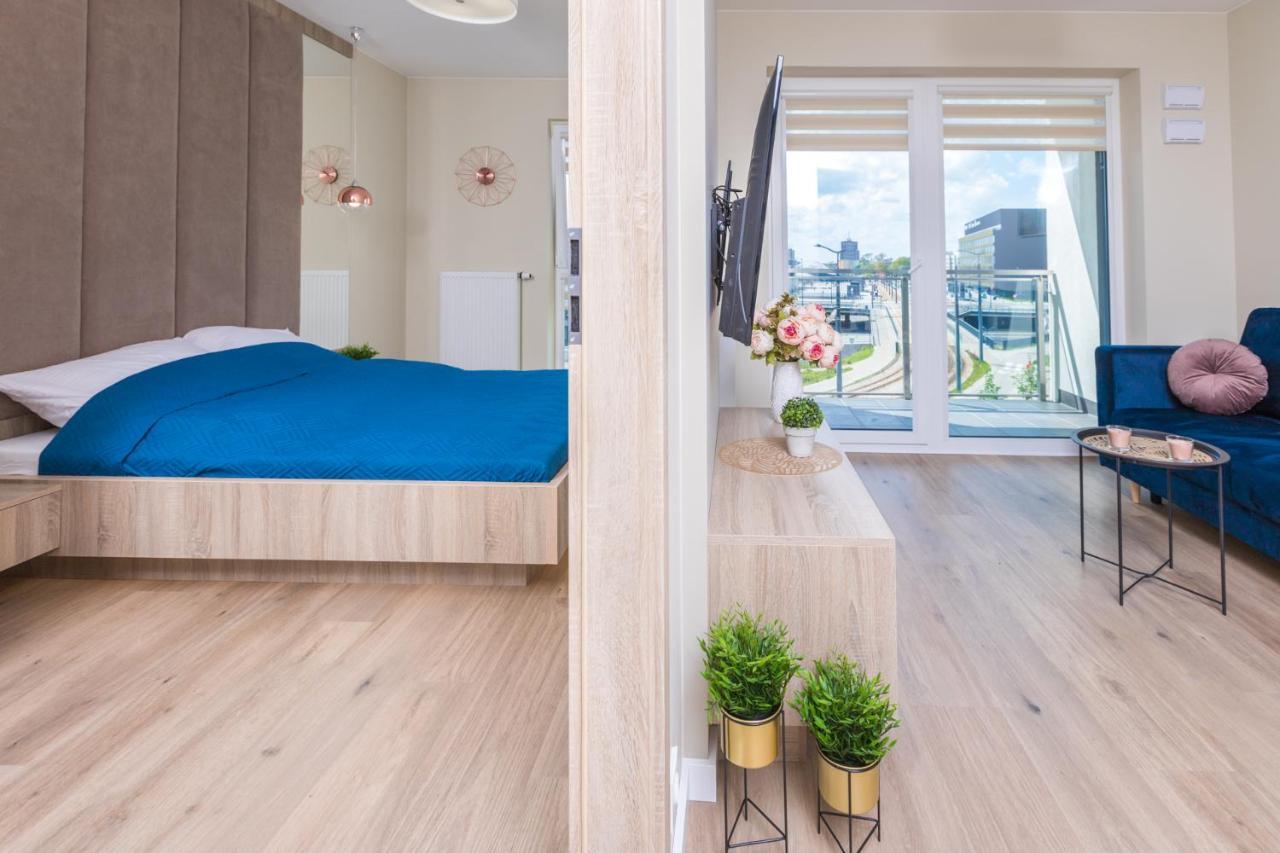 Apartment Hollylodz Netflix *